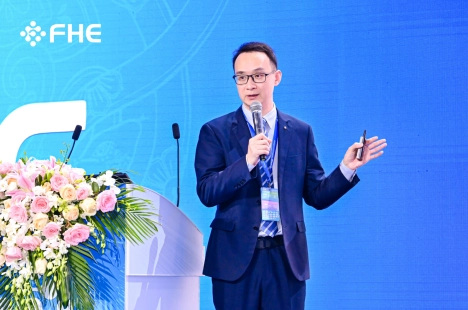 Dr. Devin Zhu